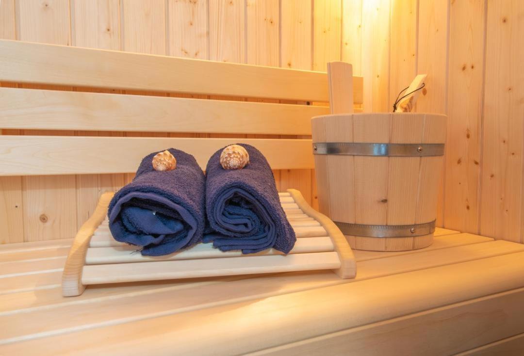 Sielhuus 5, Ferienwohnung Mit Sauna In Fedderwardersiel بوتجادينغين المظهر الخارجي الصورة